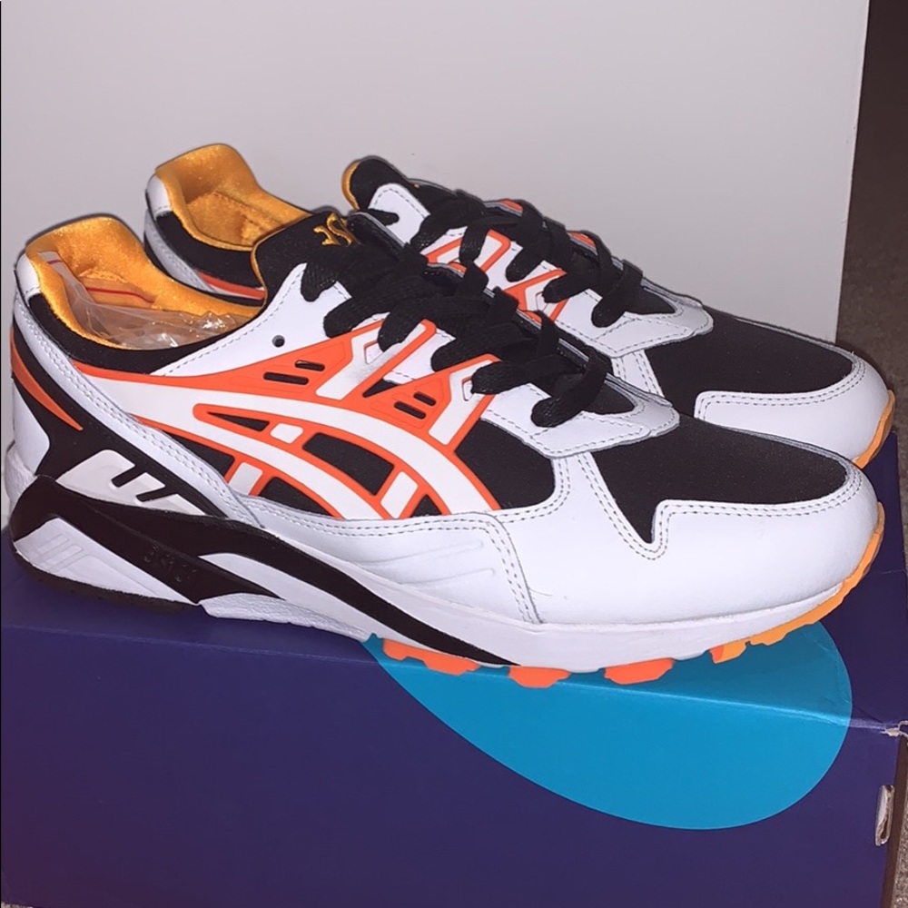 *BRAND NEW* ASICS GEL-KAYANO TRAINER - Picture 3 of 5